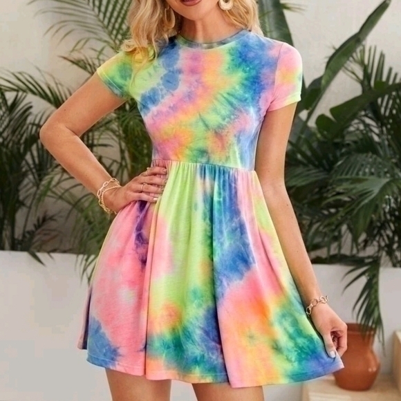 💥NEW💥 SHEIN TYE DYE STRETCH DRESS SZ S - Picture 1 of 3
